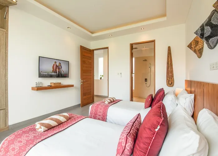 Exquisite 4br Haven, 5min Stroll To Beach Canggu Canggu