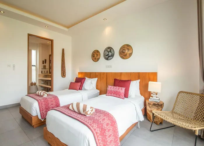 Exquisite 4br Haven, 5min Stroll To Beach Canggu * Canggu