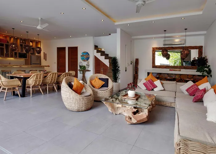 Exquisite 4br Haven, 5min Stroll To Beach Canggu Villa Canggu