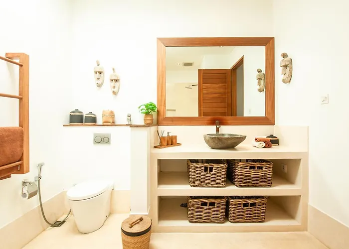 Exquisite 4br Haven, 5min Stroll To Beach Canggu * Canggu